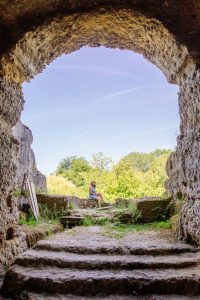 Eglise souterraine de Gurat - vue extérieure