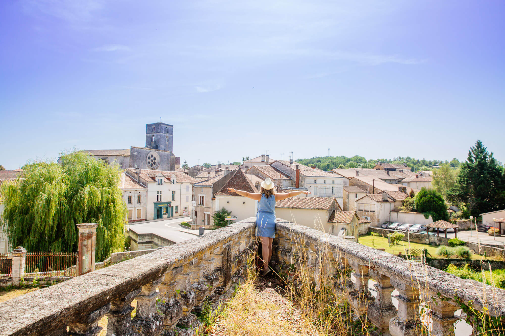 Village d'Aubeterre sur Dronne - centre bourg